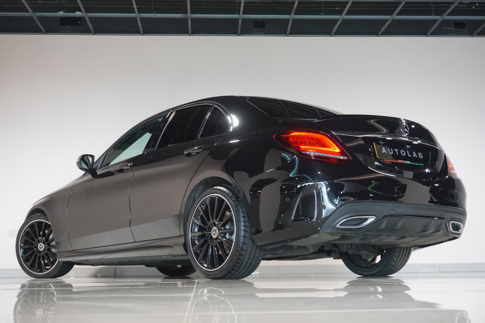 Mercedes-Benz C Class 2.0 C220d AMG Line Night Edition (Premium) Saloon 4dr Diesel G-Tronic+ Euro 6 (s/s) (194 ps)